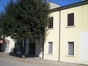 Esterno palazzina Anna